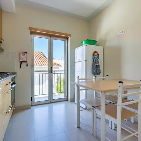 Apartment T2 *
